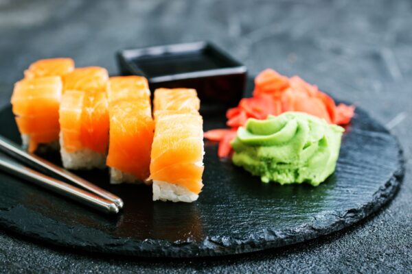 寿司・和食レストラン